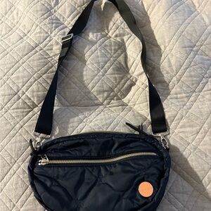 ShortyLOVE Medium Quilted Cruiser Crossbody